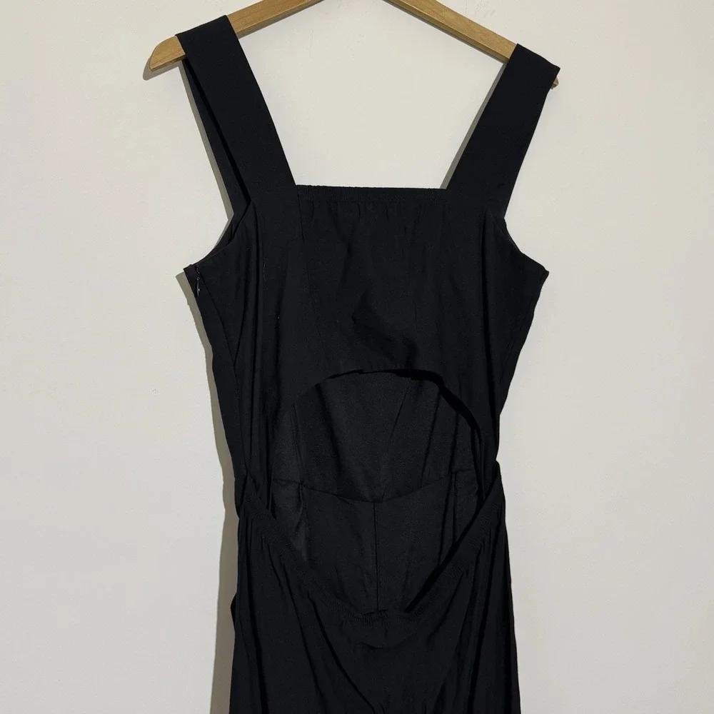 VINCE Women's Size 10 Belted Cropped Wide‎ Leg Jumpsuit $445 Open Back Quiet Lux